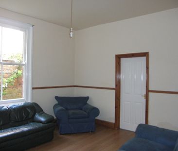 2 Bed Student Accommodation - Photo 3