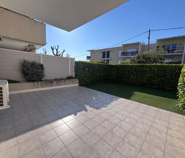 ST LAURENT DU VAR - 2 PIECES - REZ JARDIN - CORNICHE DE GRIMONDS - ... - Photo 5