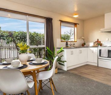 Two Bedroom Home In Zone! - Photo 4