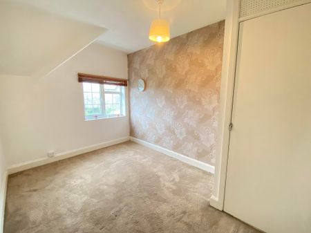 Commonfields, Harlow - Photo 4