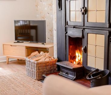 2 bedroom cottage to rent - Photo 2