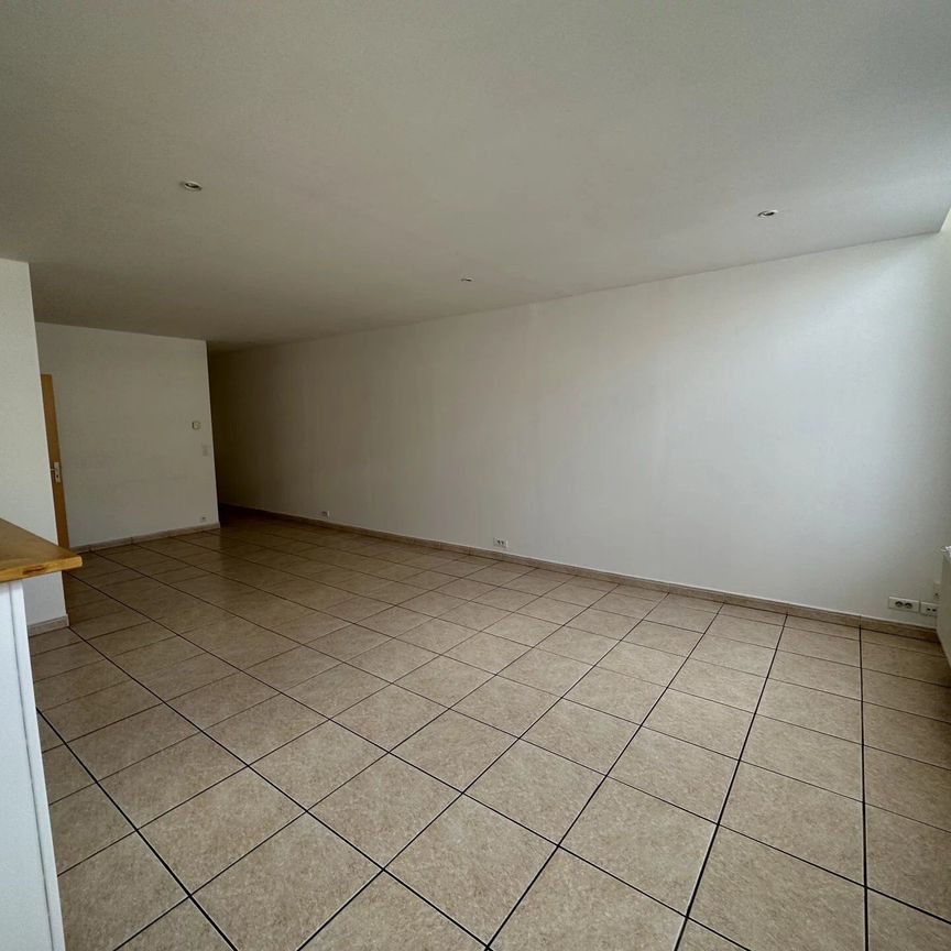 Location Appartement 3 pièces 70 m2 à Saint-Quentin - Photo 1