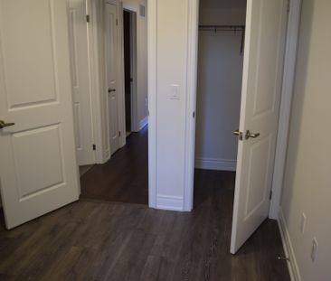 For Lease - 2958 Whites Road, Pickering, Ontario - Photo 5