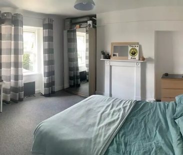 8 bedroom terraced house to rent - Photo 5