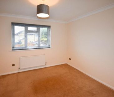 2 bedroom semi-detached house to rent - Photo 3