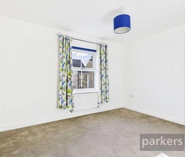 Elmhurst Way, Carterton, OX18 - Photo 6