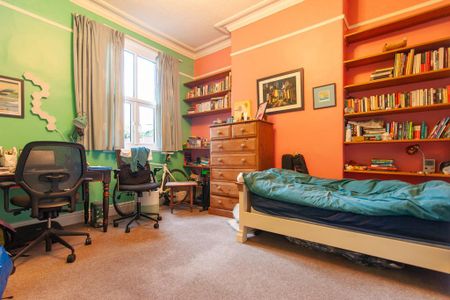 3 bedroom terraced house to rent - Photo 3