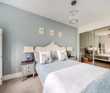 5 bedroom detached house to rent - Photo 3