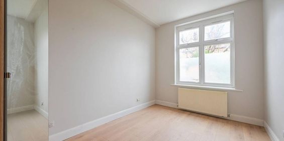 3 bedroom flat to rent - Photo 3