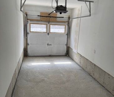 For Lease - 120 Matawin Lane, Richmond Hill, Ontario - Photo 3