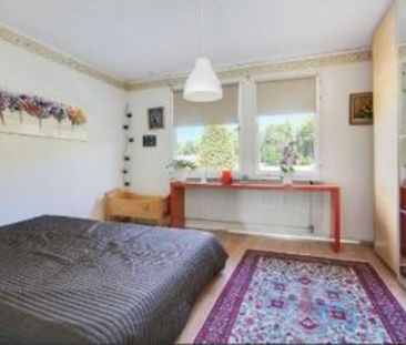 Önnemovägen, Tullinge - Photo 1