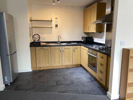 2 bedroom apartment to rent - Photo 3