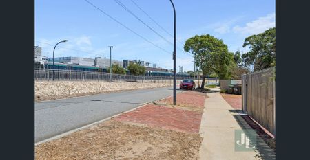 Charming Claremont Cottage - Photo 4