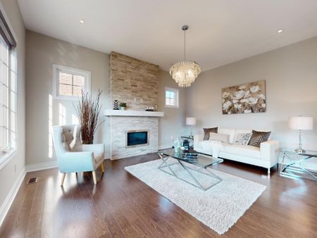 For Lease - 61 Match Point Court, Aurora, Ontario - Photo 4