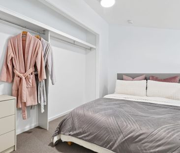 New Boutique Apartment- Furnished, All Bills Included - Photo 4