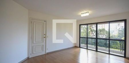 Apartamento para alugar com 121m², 3 quartos e 2 vagas - Foto 2