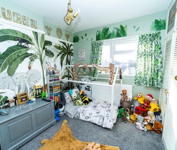 2 bedroom semi-detached house to rent - Photo 5