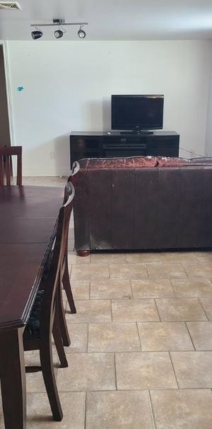 4 1/2 à louer - Photo 1