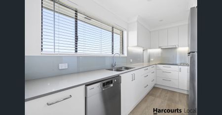 Stylishly Refreshed Unit in a Prime Toowong Location - Photo 4
