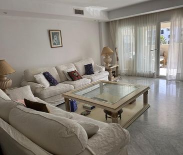 Luxury Apartment for rent in Puerto Banus, Spain - Photo 5