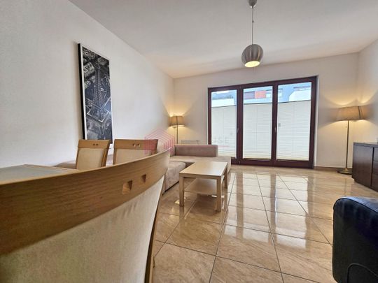 Duże 3 pokojowe mieszkanie na wynajem długoterminowy - Photo 1