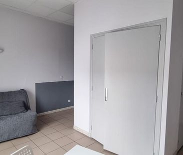 Location Appartement 1 pièce 24m² PRIVAS 07000 - Photo 3