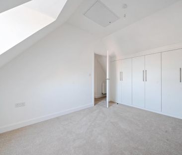 4 bedroom detached house to rent - Photo 1