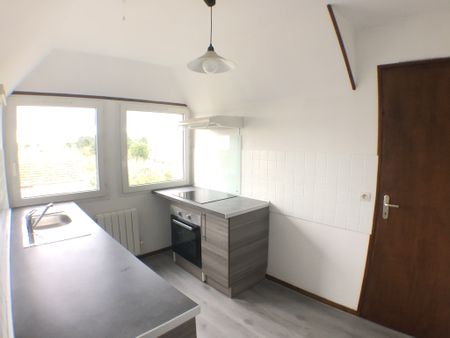 Location Appartement 2 pièces 34m² ST DENIS DE L HOTEL 45550 - Photo 2