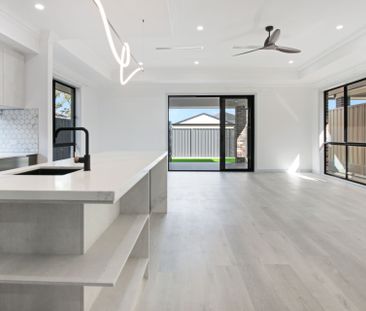 Modern Spacious Home in a Fantastic Location! - Photo 4