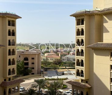 Bright 1 Bed | Fully Furnished | Golf Course View - Photo 3