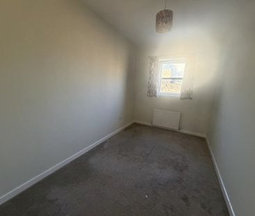 51b Chesterfield Road, S18 - Photo 1