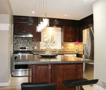 For Lease - 19 Maryann Price Lane, Cambridge, Ontario - Photo 2