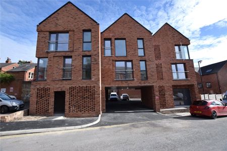 9, The Hawthorns, 6 Well Lane, Leeds, West Yorkshire, LS7 4PQ - Photo 2