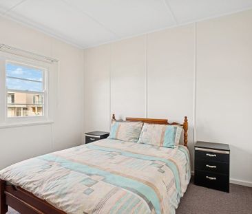 46 Thompson Street, Long Jetty NSW 2261 - House For Rent | Domain - Photo 6