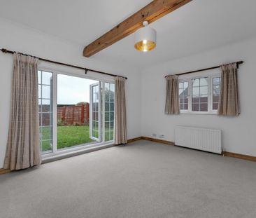 4 bedroom detached house to rent - Photo 5