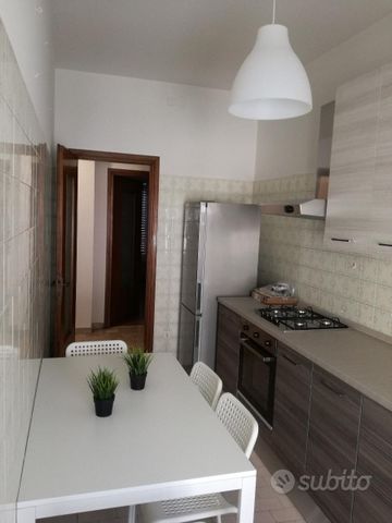 Stanza disponibile senza cauzione - Photo 2