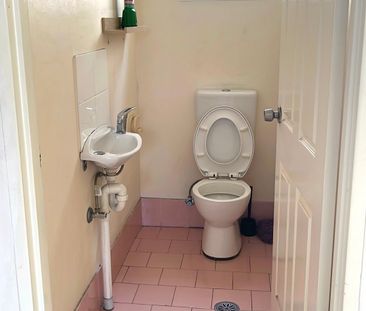 Kensington - Photo 4