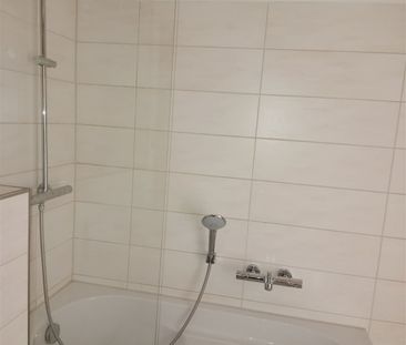 Wohnen in Schönefeld: 3-Zi. Whg mit offener Küche, Balkon, LIFT im ... - Photo 2