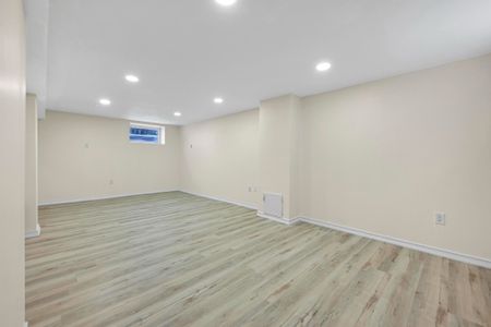 For Lease - 372 Flanders Row, London East, Ontario - Photo 5