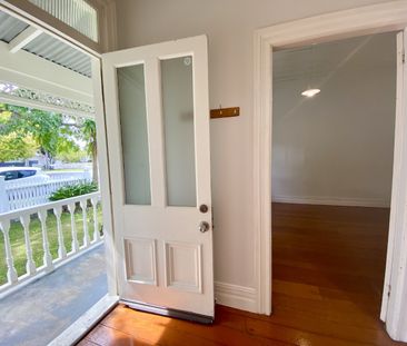 Property Management31 Royal Terrace, Mount Eden - House for Rent - Photo 4