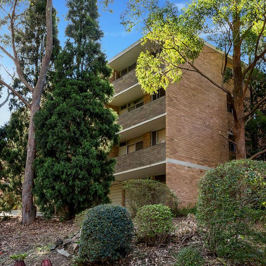 16/13-15 Lachlan Avenue, Macquarie Park. - Photo 1