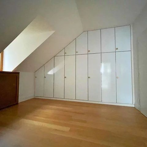 Grand appartement de 3 pièces d'env. 125m2 au 2ème étage - Photo 1