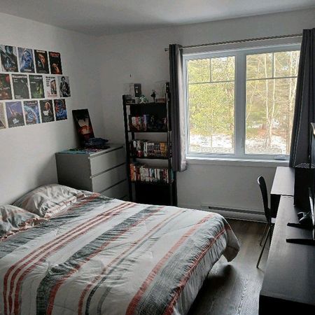 Grand 5 1/2 style condo à louer - Photo 3