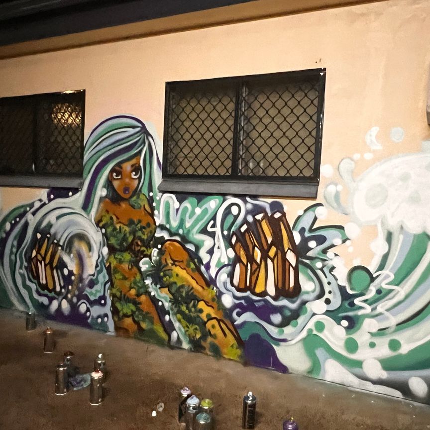 Cairns North - Photo 1