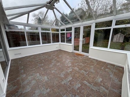 Wentworth Park Avenue, BIRMINGHAM - Photo 3