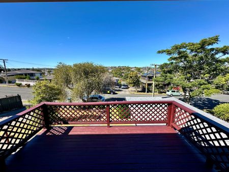 Three Bedroom Unit, New Windsor - Photo 5