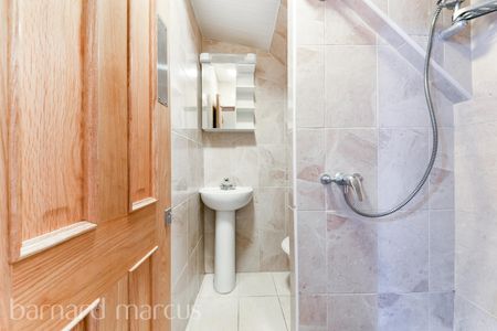 Charing Cross Road, Wc2H, Covent Garden - Photo 5