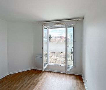 Location appartement 4 pièces, 94.66m², Suresnes - Photo 3