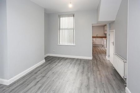 22 Eccles Street, Belfast, BT13 3GS - Photo 2