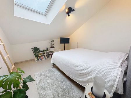 Centraal gelegen, ruim en energiezuinig appartement met 3 slaapkamers - Photo 3